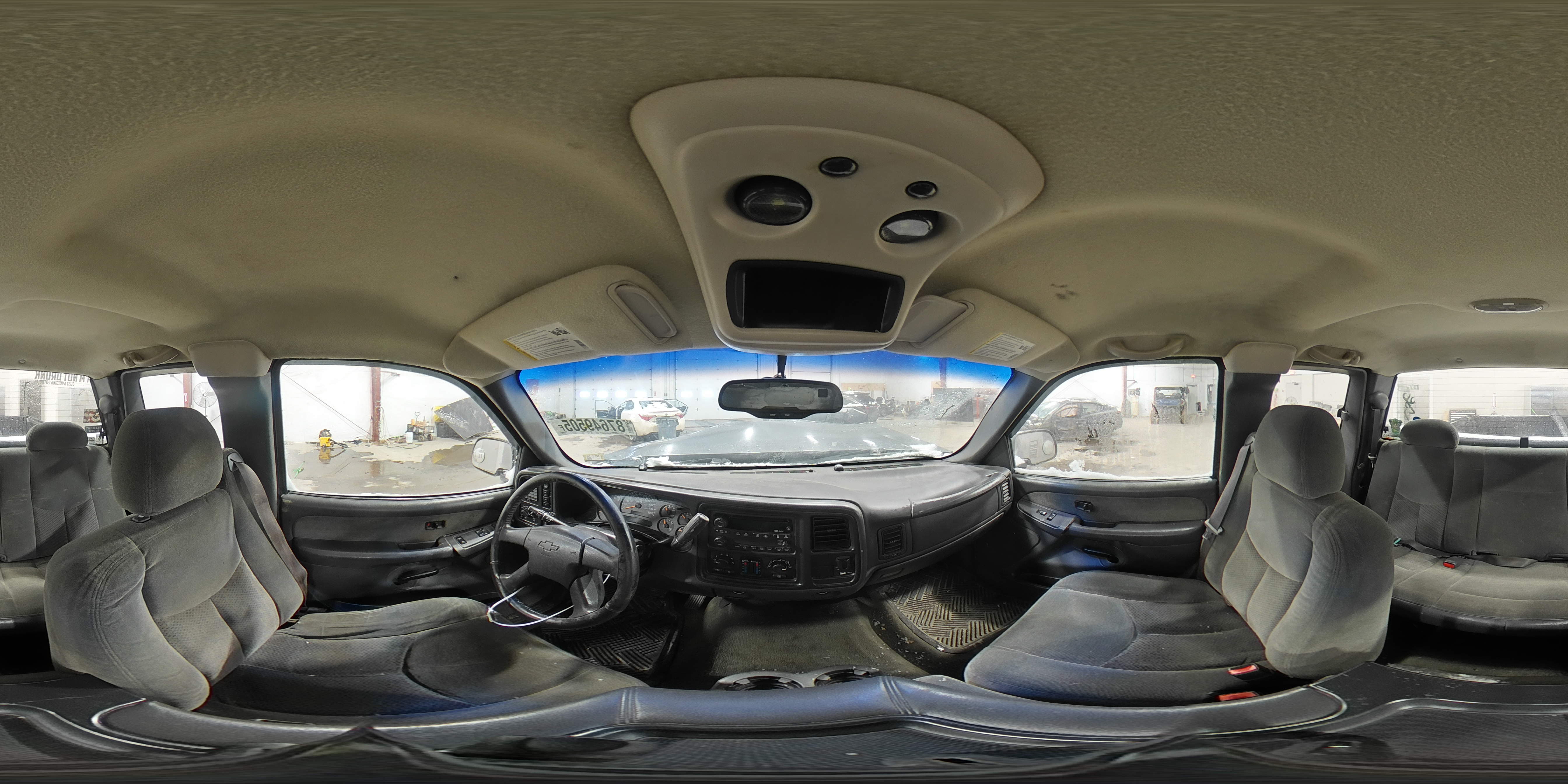 2003 Chevrolet Silverado - Image 12