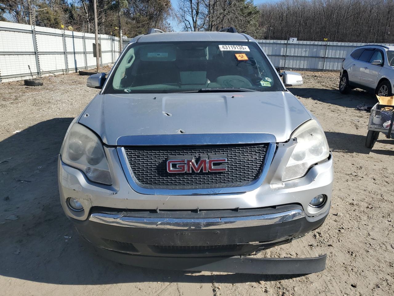 2010 GMC Acadia - Image 5