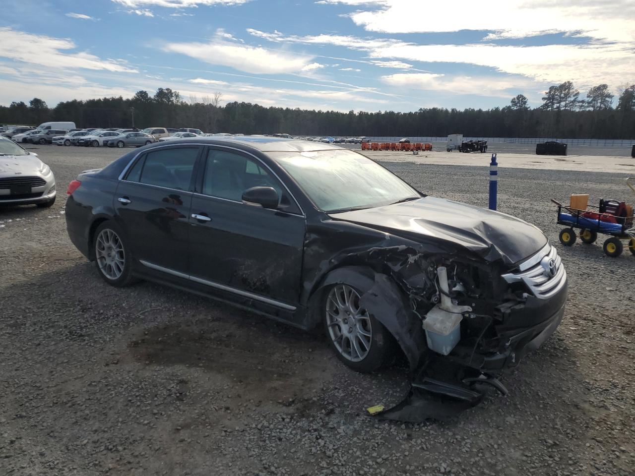 2011 Toyota Avalon - Image 4