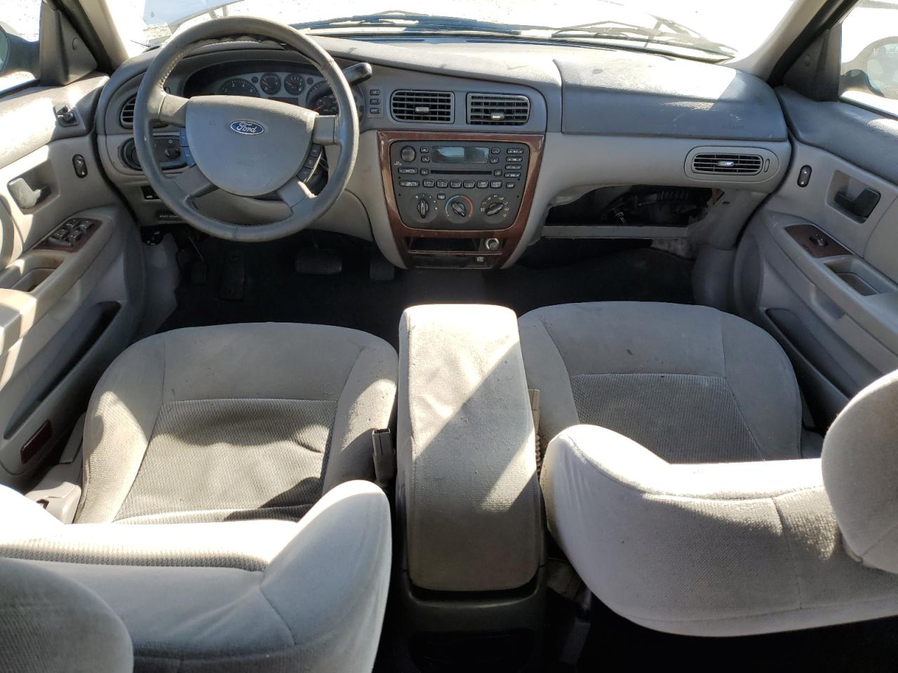 2005 Ford Taurus - Image 8