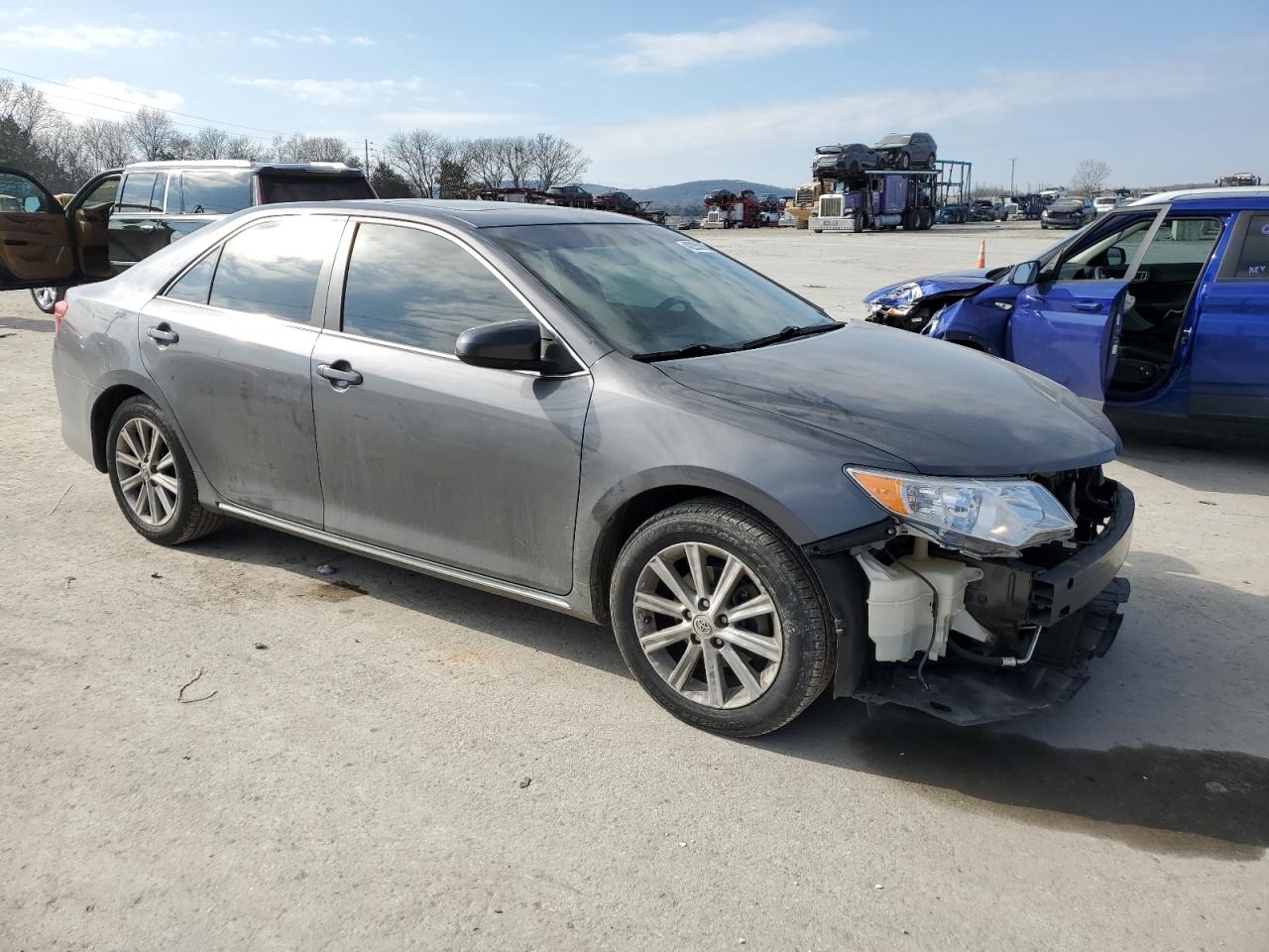 2013 Toyota Camry - Image 4