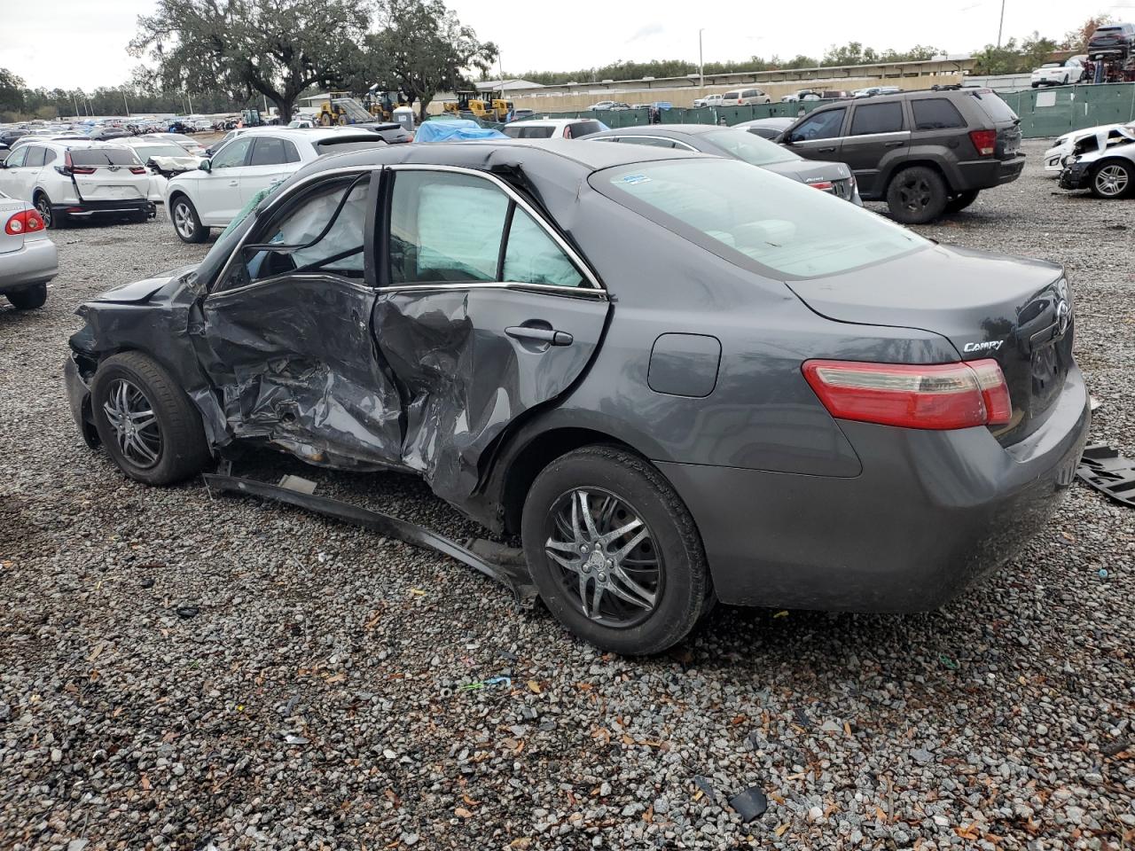 2007 Toyota Camry - Image 2
