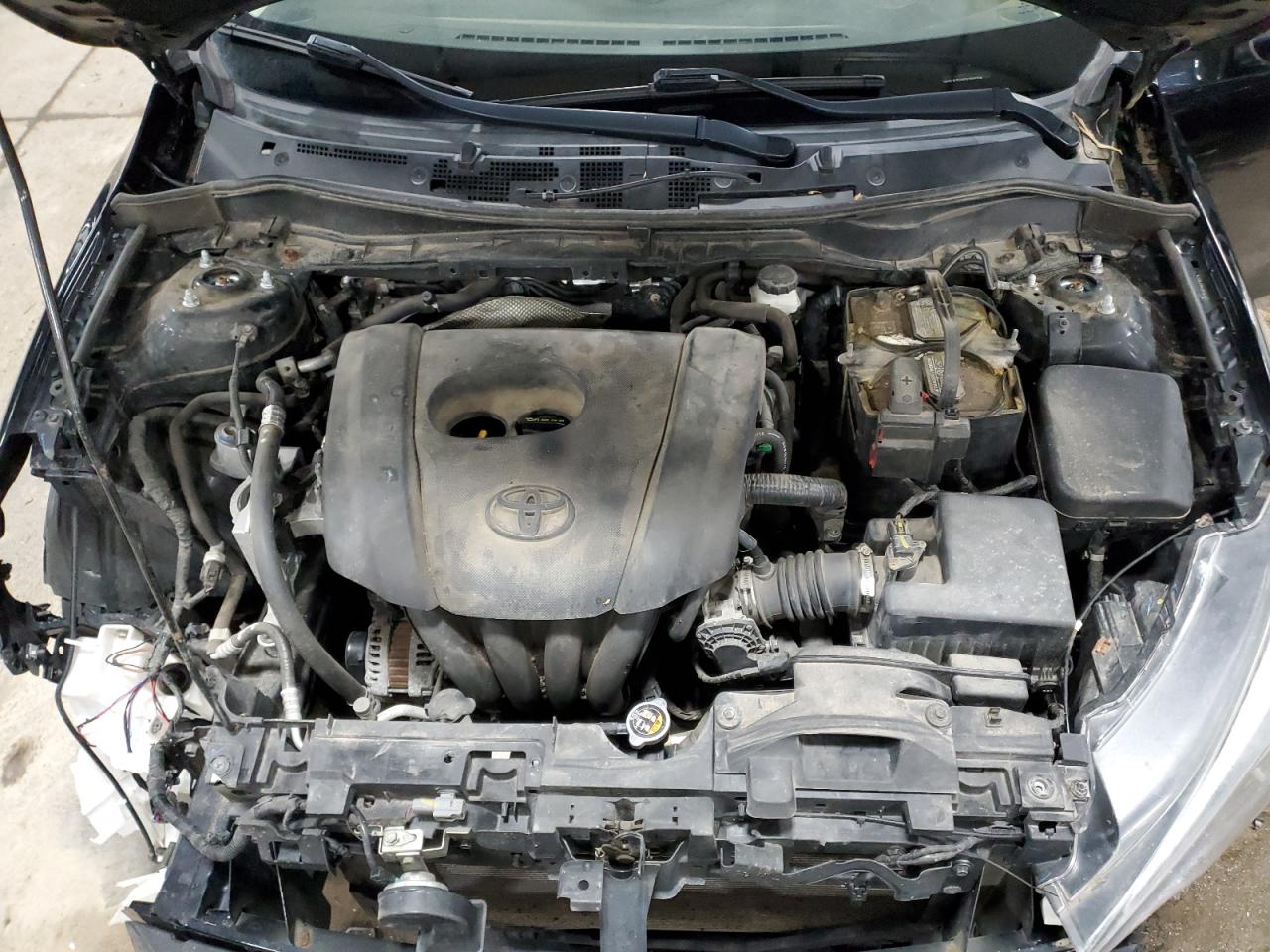 2016 Scion tC - Image 11