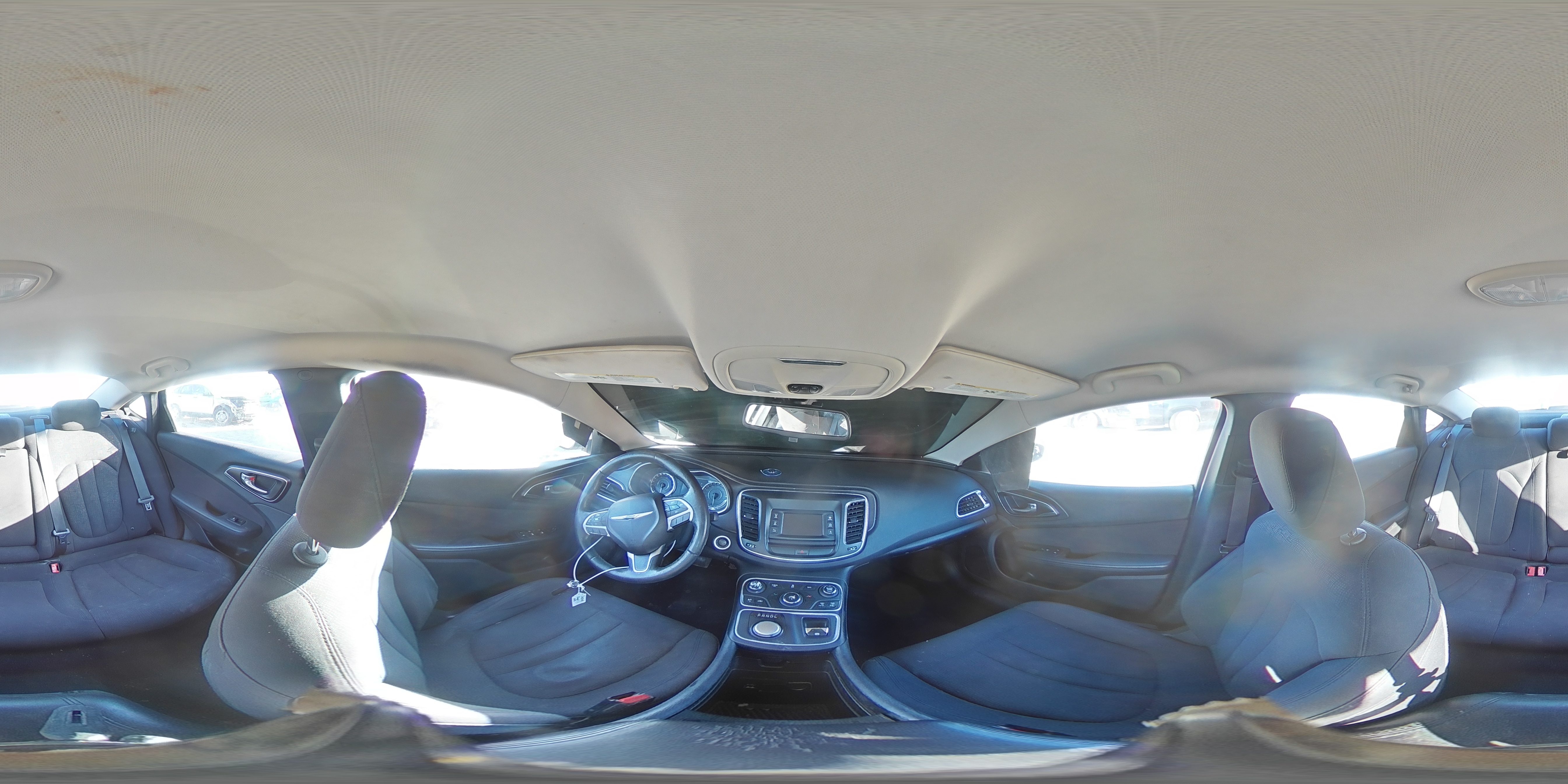 2016 Chrysler 200 - Image 13