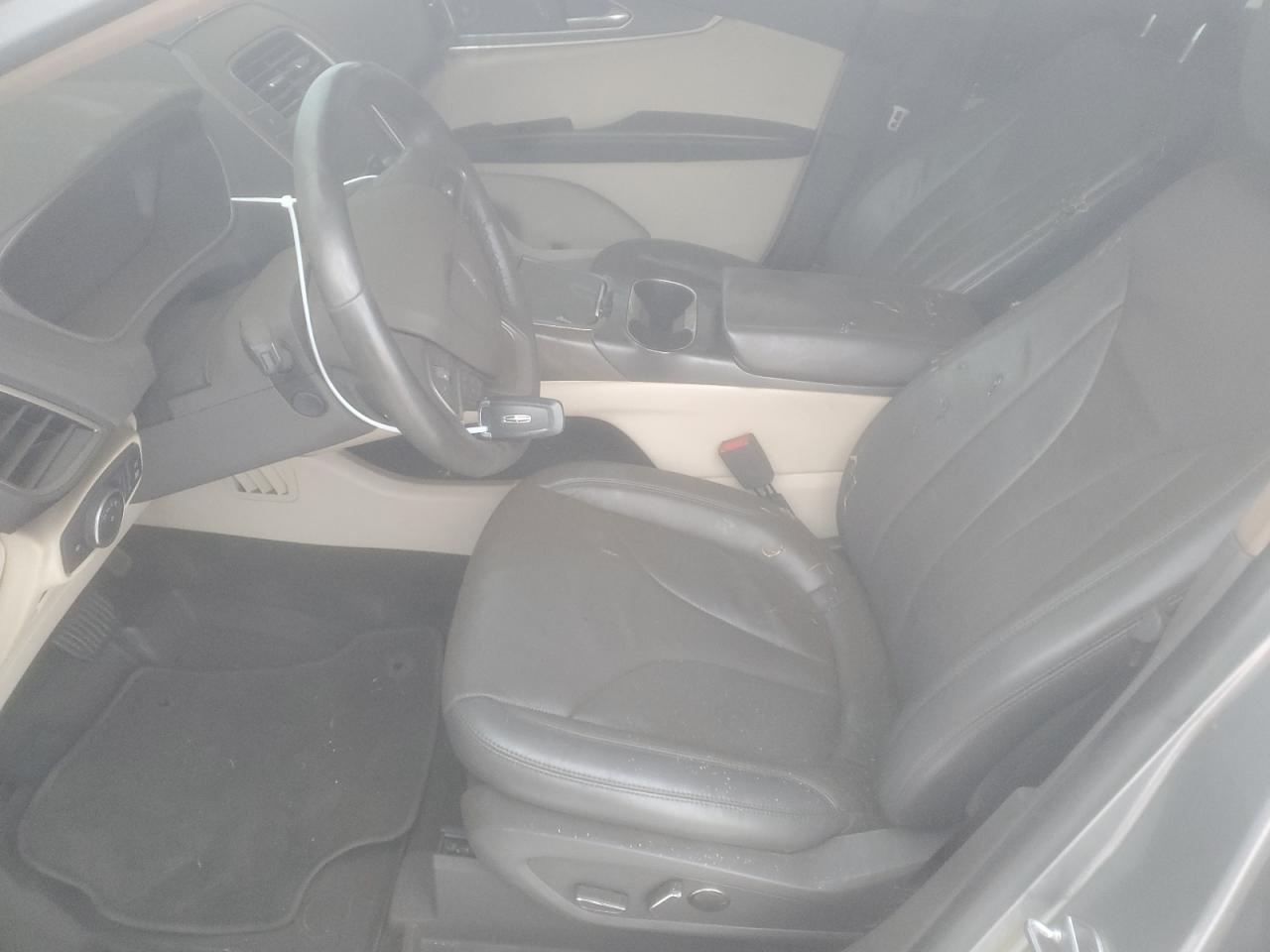 2020 Lincoln Nautilus - Image 7