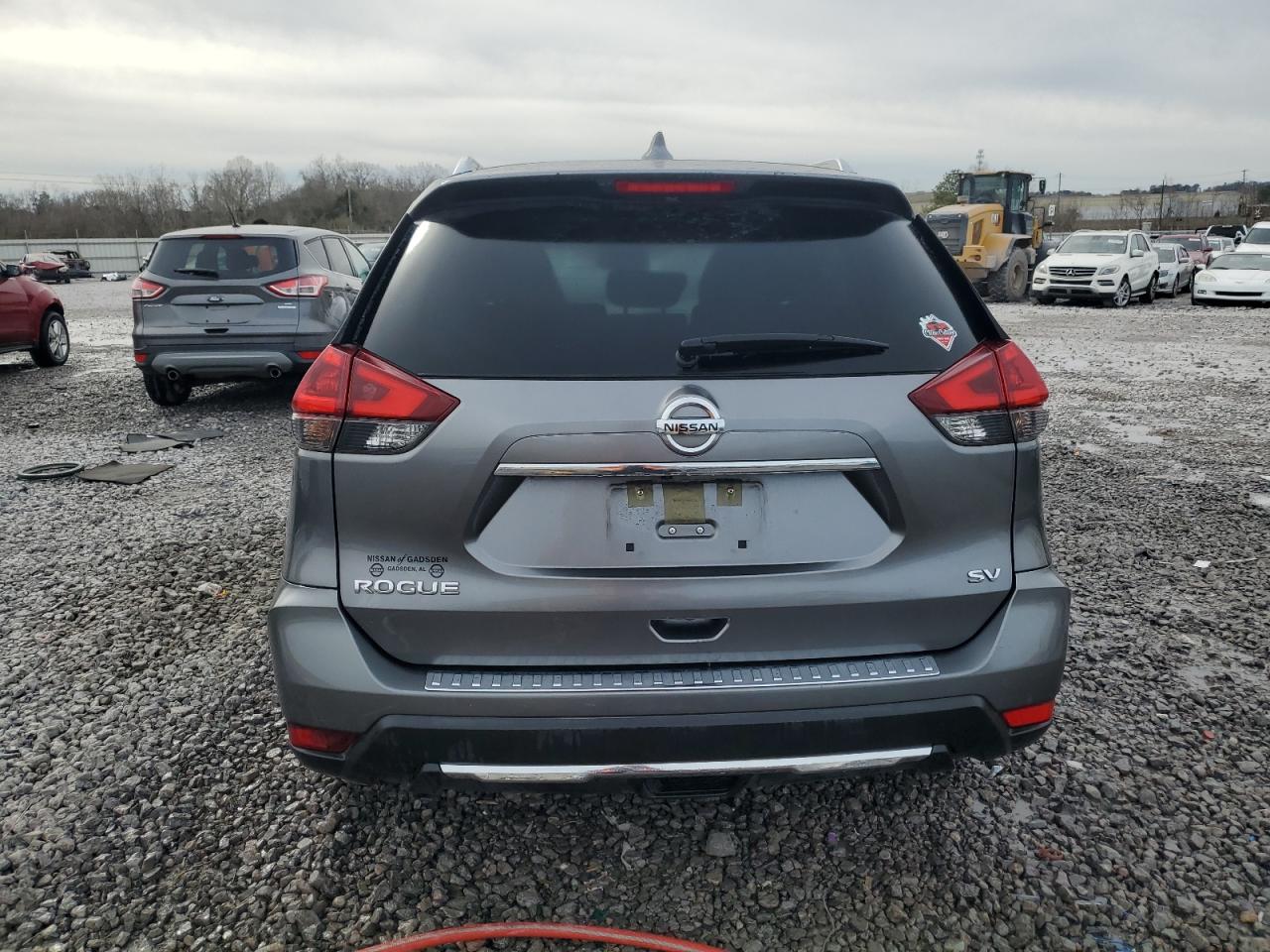 2018 Nissan Rogue - Image 6