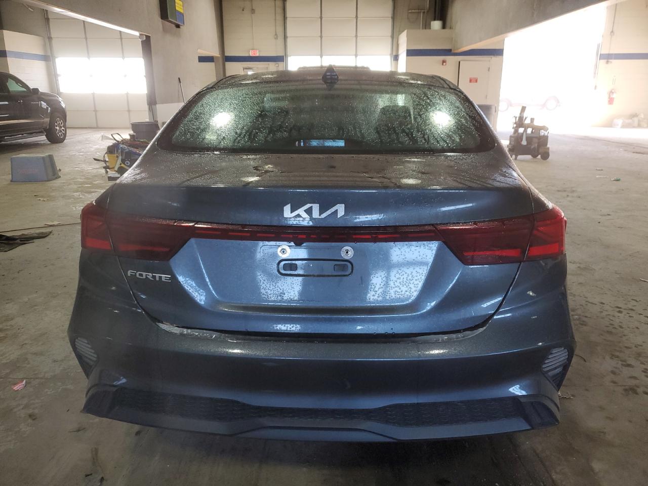 2023 Kia Forte - Image 6