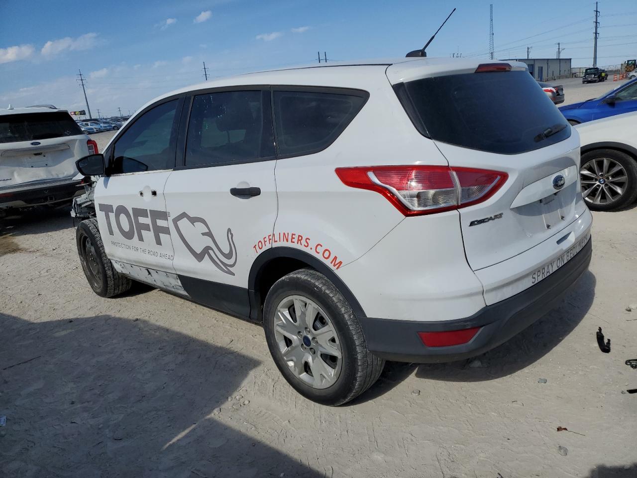 2016 Ford Escape - Image 2