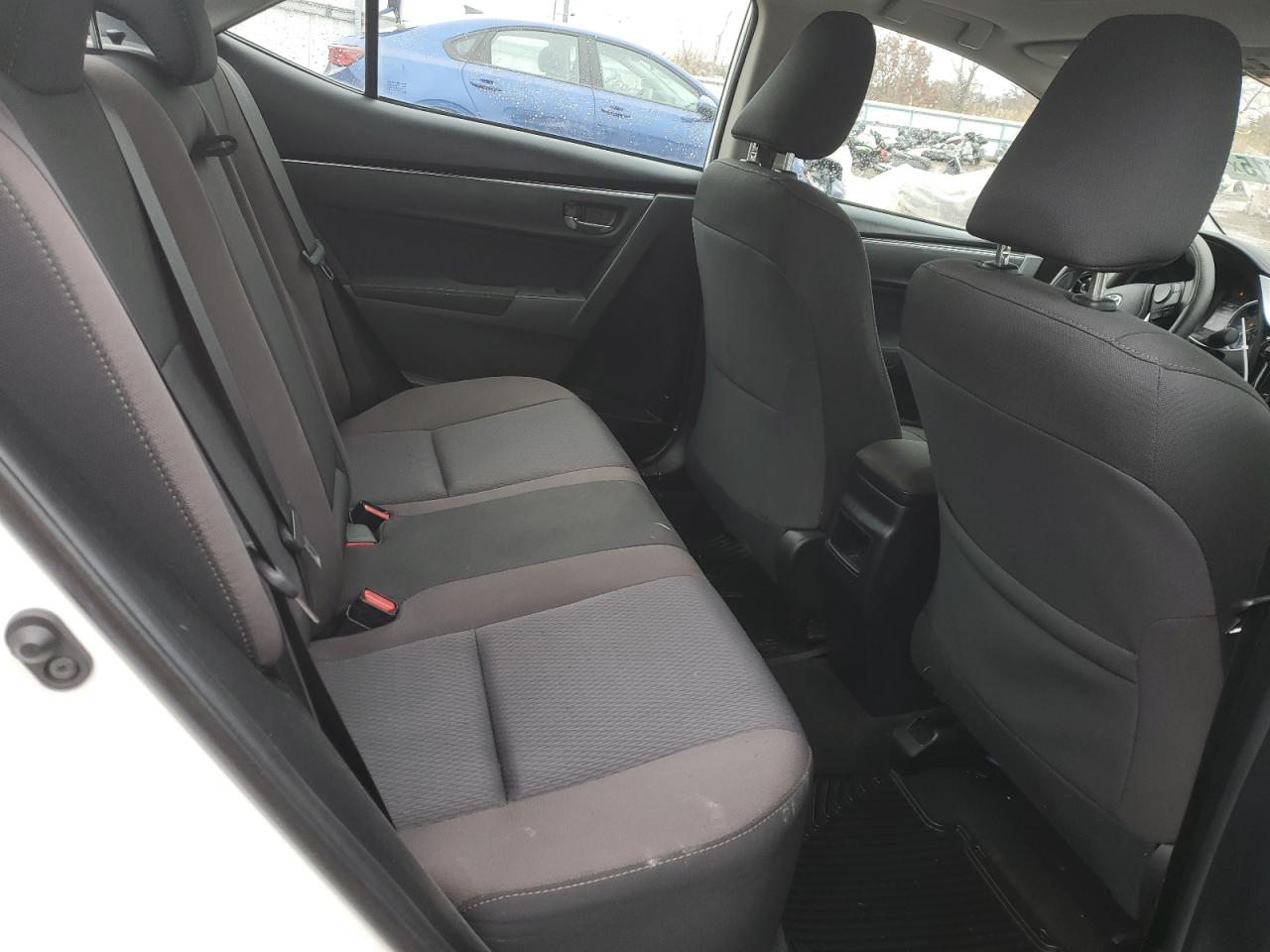 2018 Toyota Corolla - Image 10