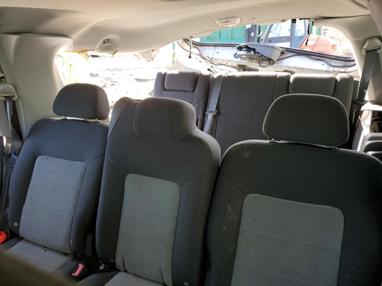 2003 Ford Expedition - Image 10
