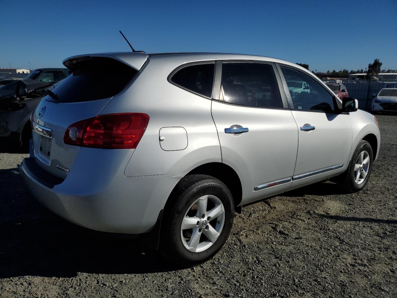 2013 Nissan Rogue - Image 3