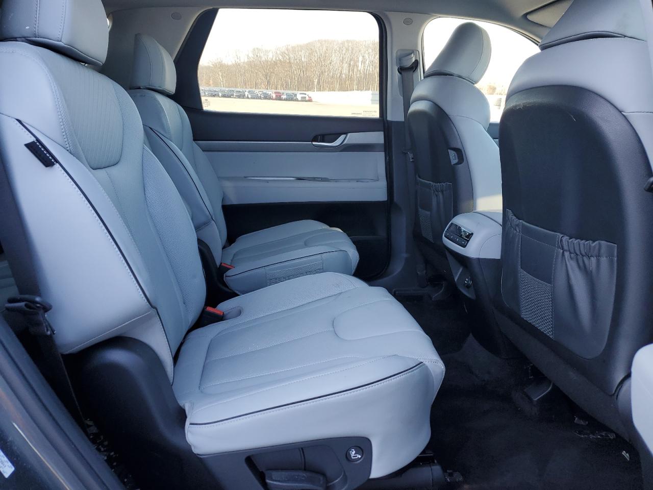 2024 Hyundai Palisade - Image 11