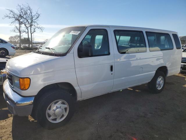 2006 Ford Econoline E350 Super Duty Wagon