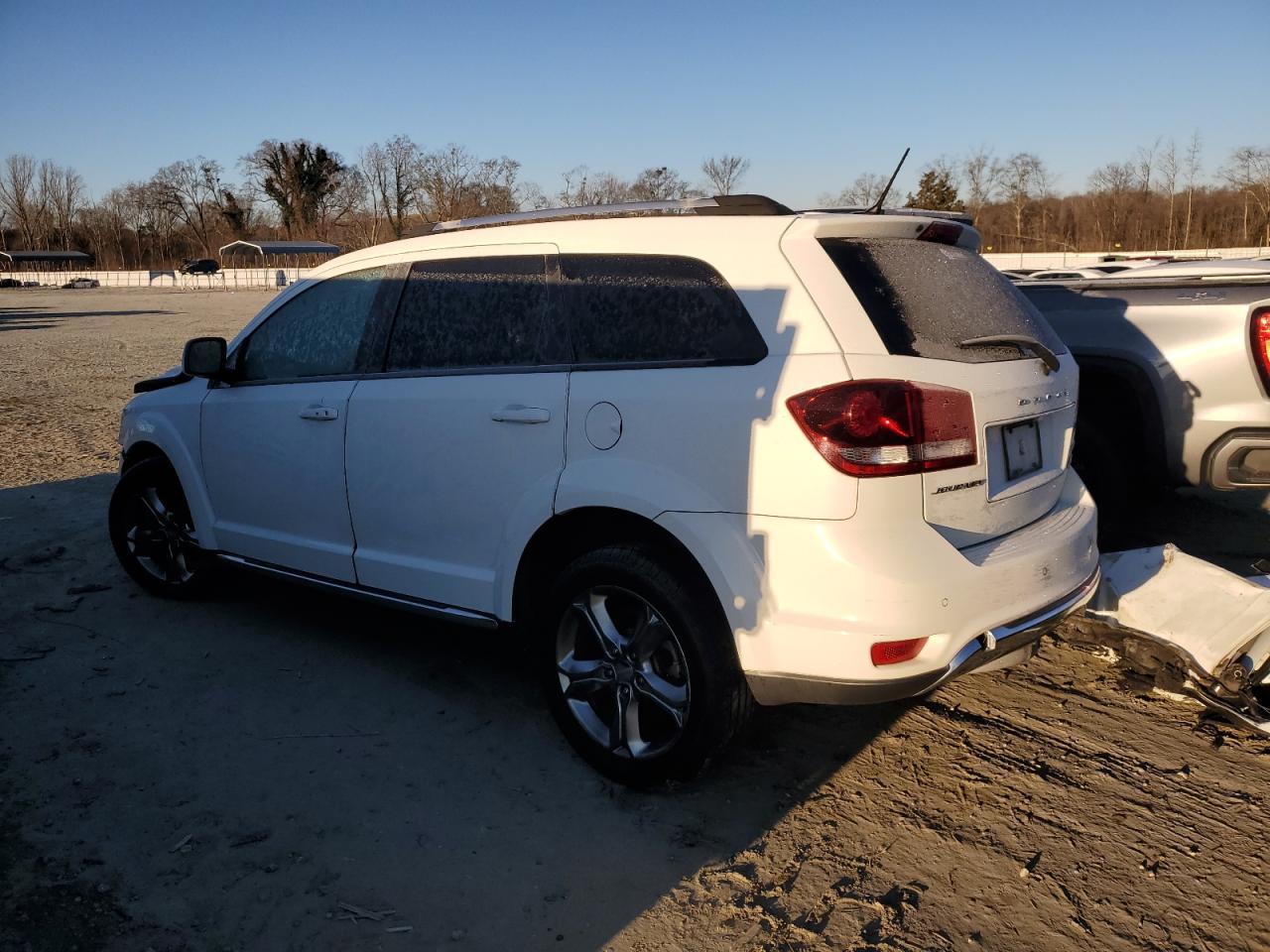 2017 Dodge Journey - Image 2