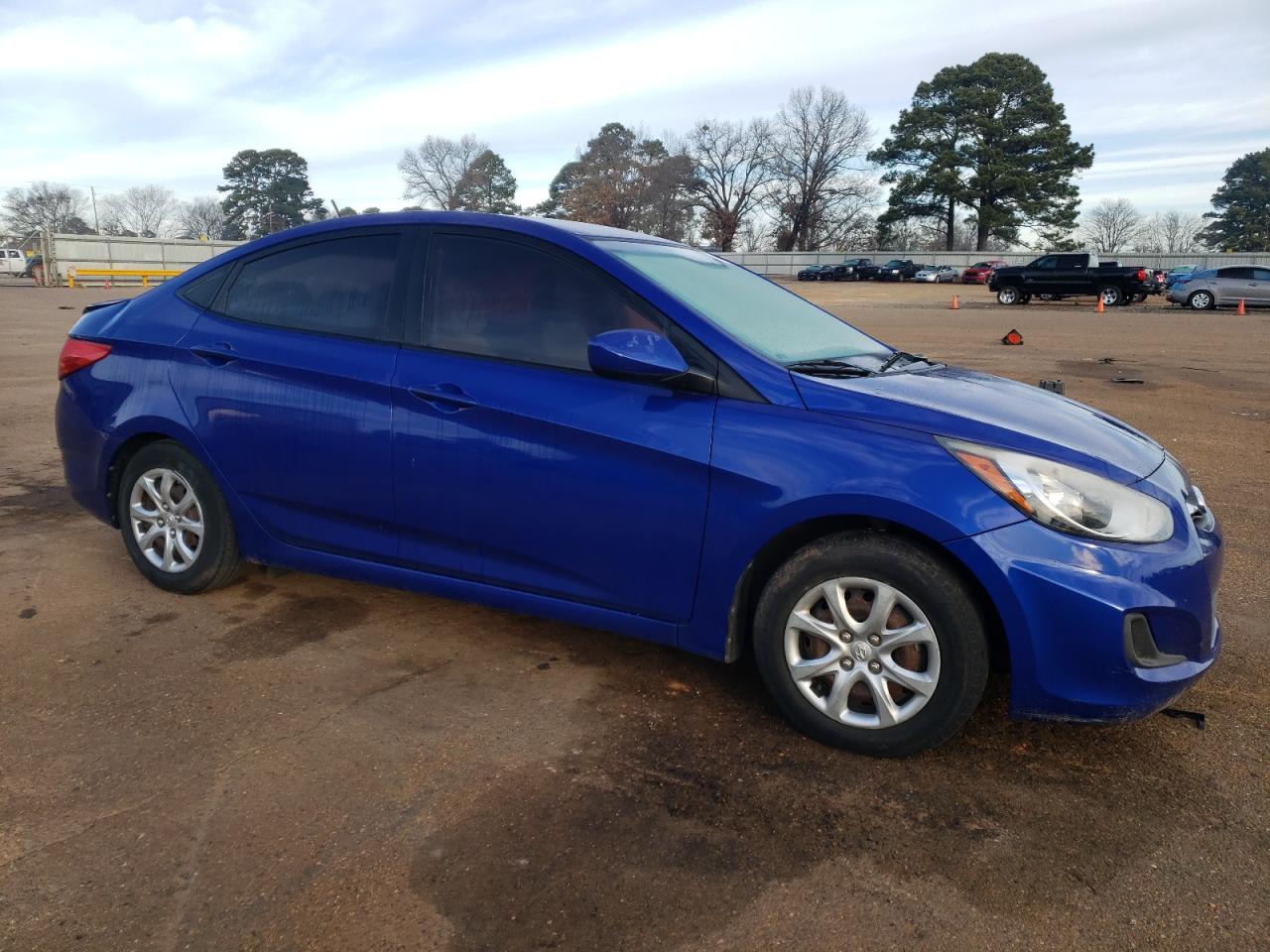 2014 Hyundai Accent - Image 4