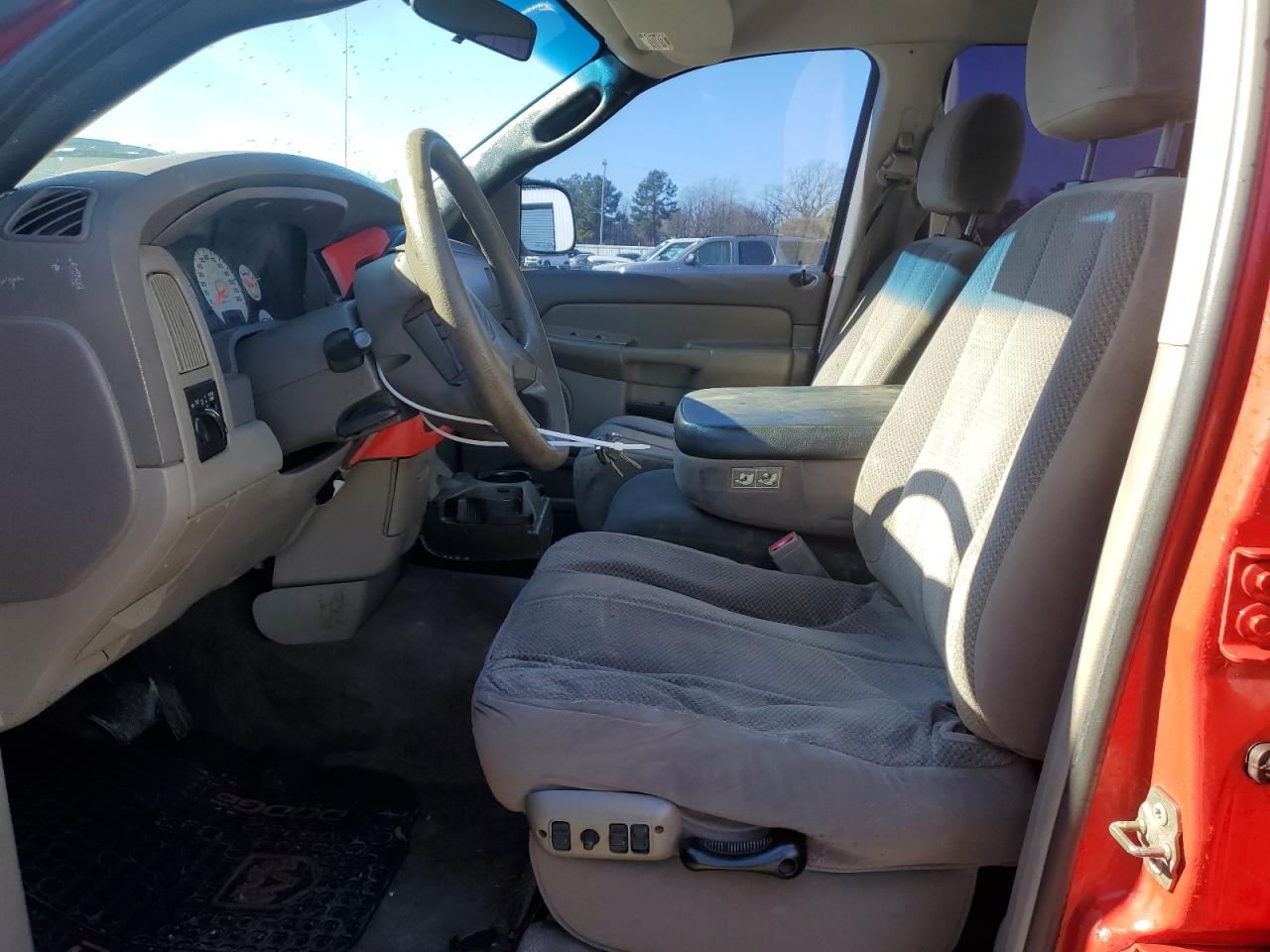 2003 Dodge RAM - Image 7