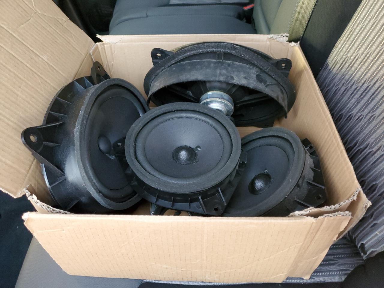 2016 Toyota Tundra Crewmax Sr5 VIN: 5TFEM5F17GX108284 Lot: 84421234