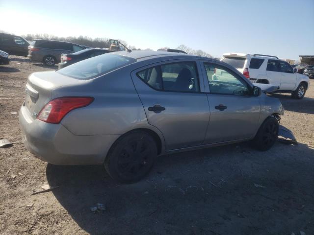Седани NISSAN VERSA 2014 Сріблястий