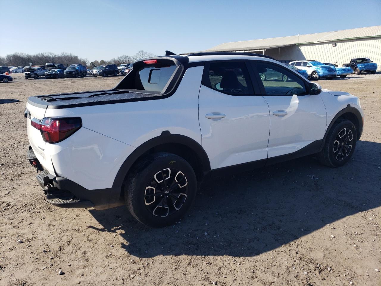 2023 Hyundai Santa Cruz - Image 3