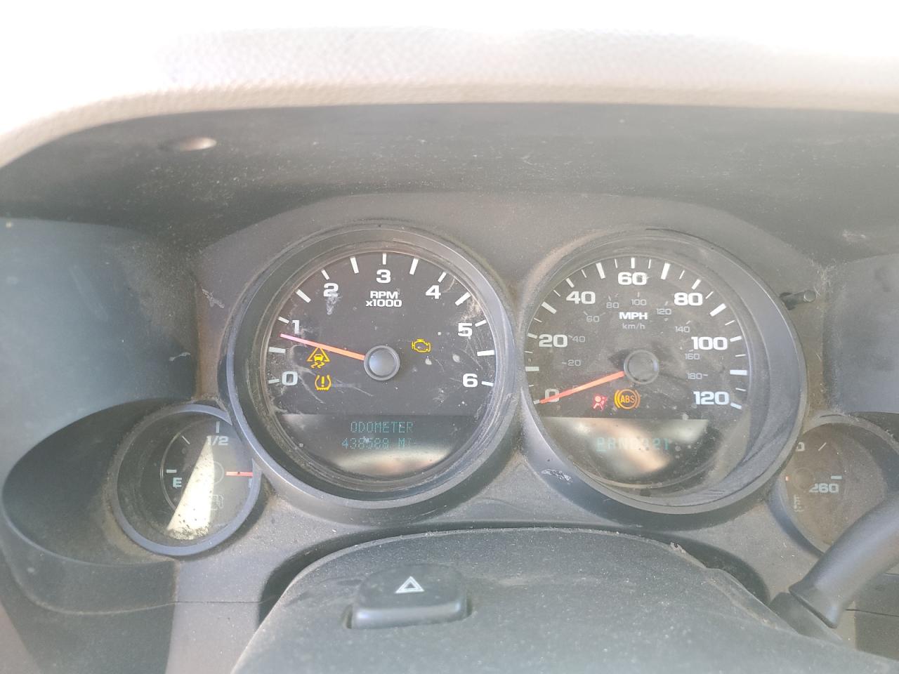 2009 Chevrolet Silverado - Image 9