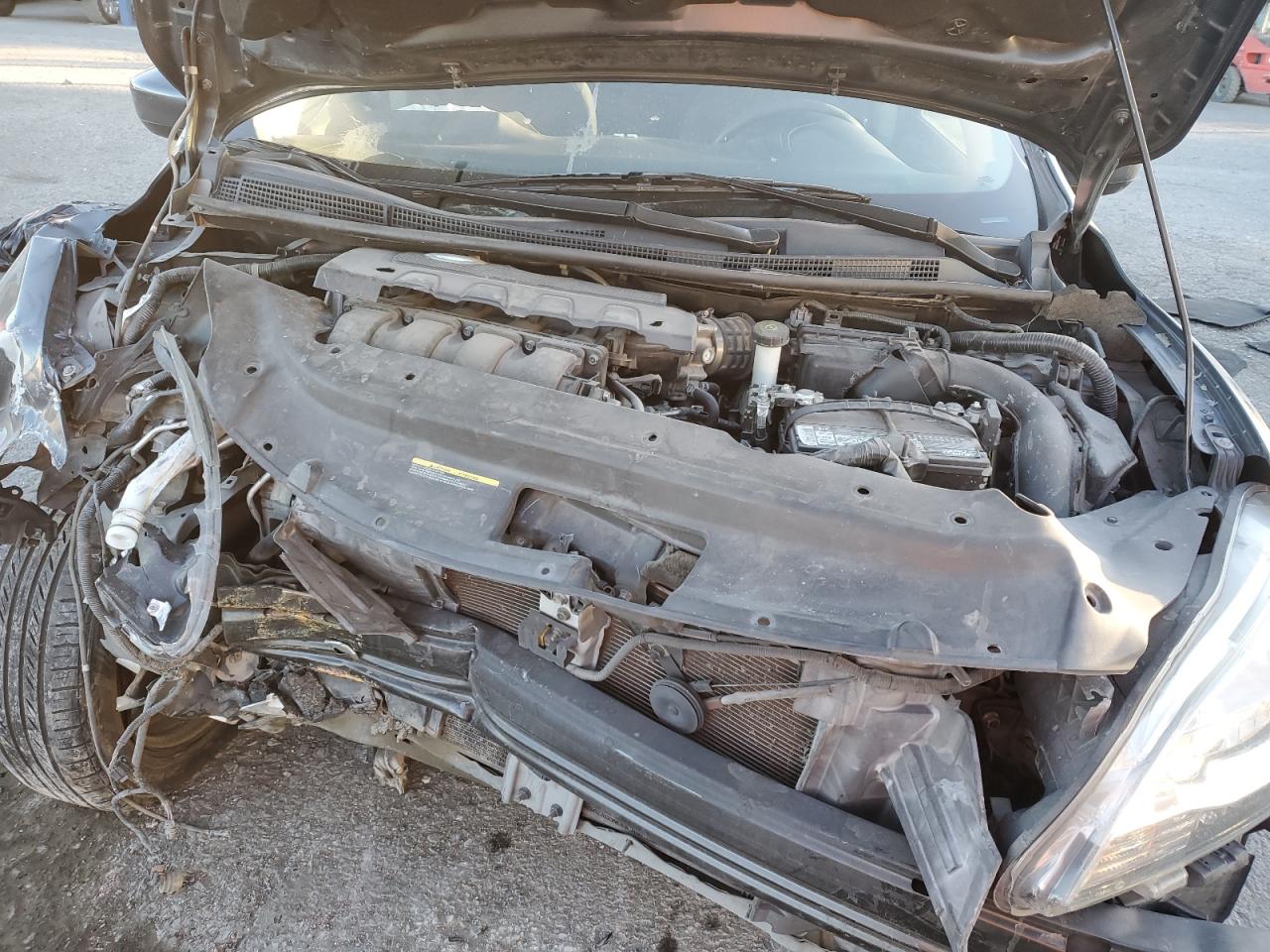 2014 Nissan Sentra - Image 12