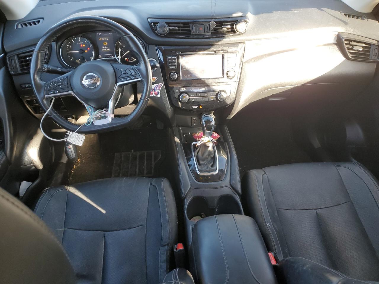 2018 Nissan Rogue - Image 8