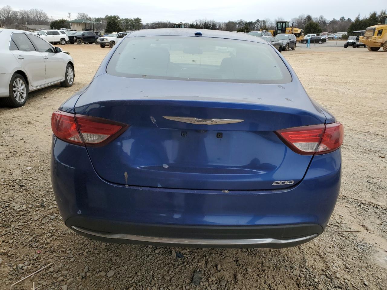2016 Chrysler 200 - Image 6