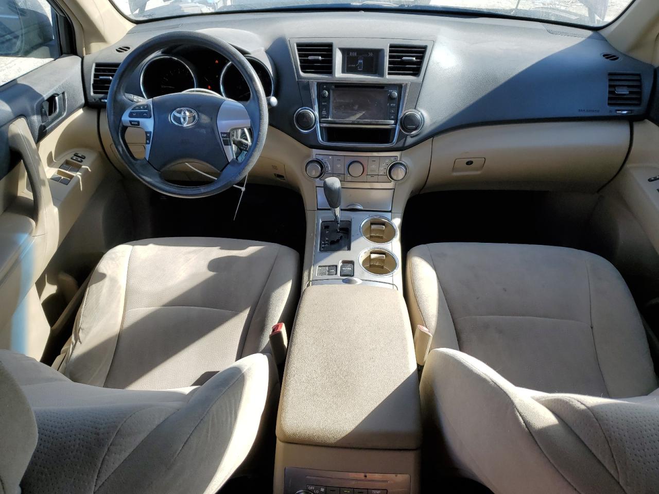 2013 Toyota Highlander - Image 8