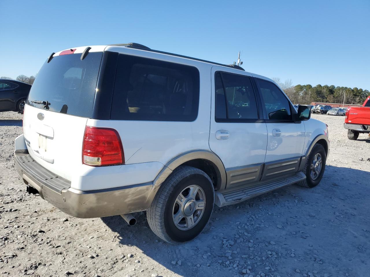 2004 Ford Expedition - Image 3