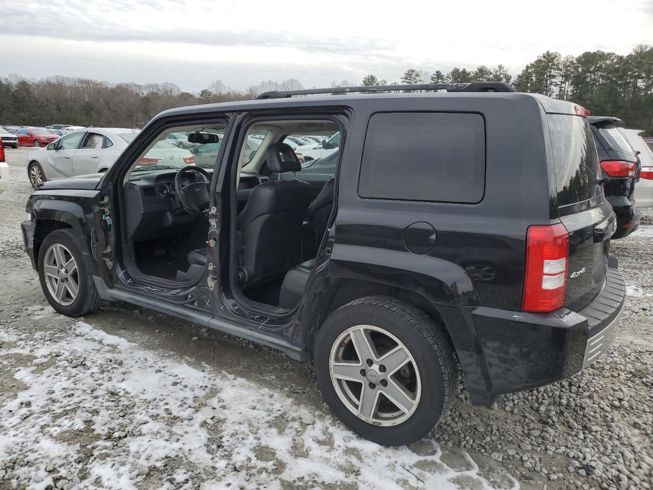 2008 Jeep Liberty (Patriot) - Image 2