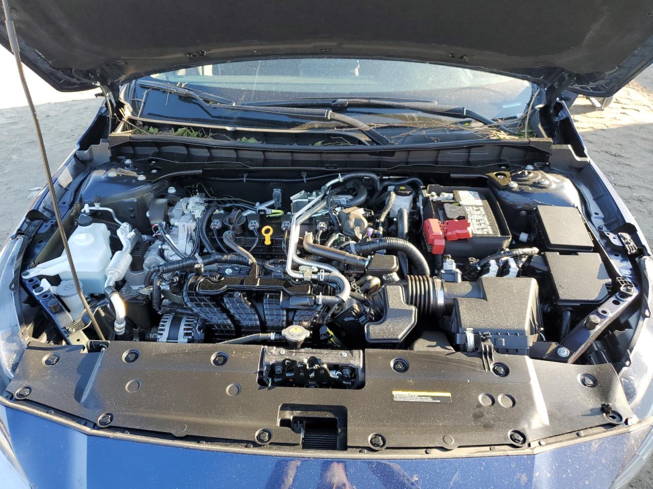 2024 Nissan Altima - Image 12