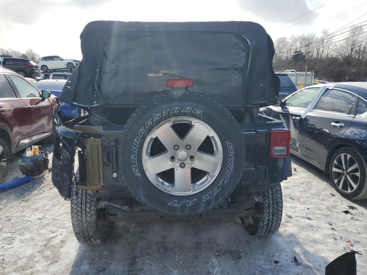 2009 Jeep Wrangler - Image 6