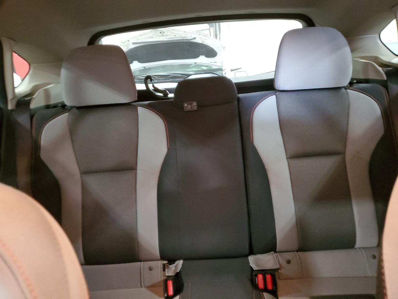 2019 Subaru XV - Image 10