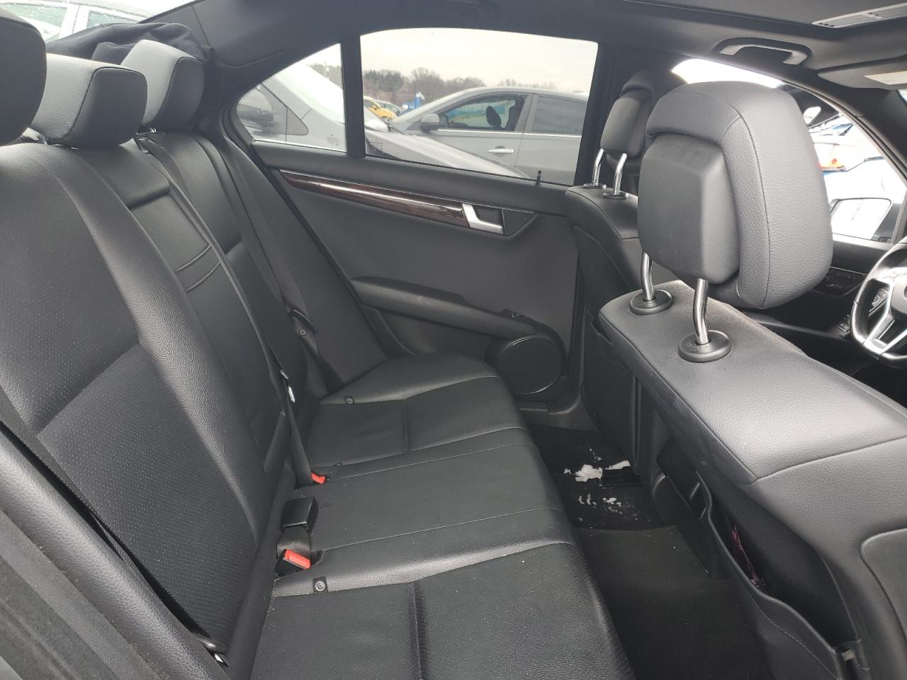 2012 Mercedes-Benz C-klasse - Image 10