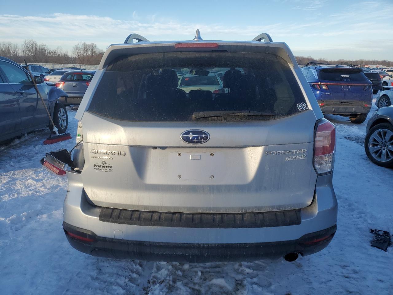 2017 Subaru Forester - Image 6