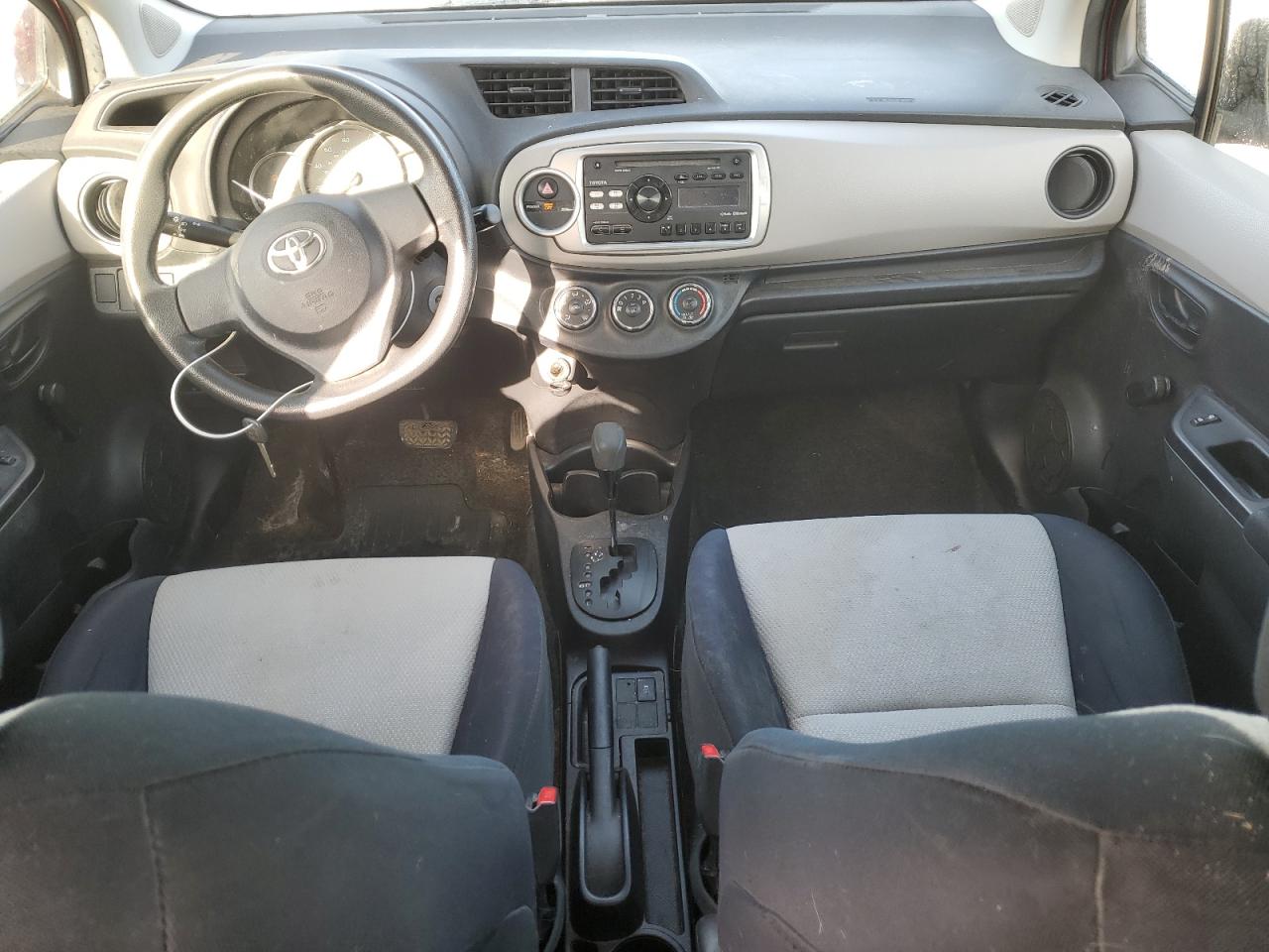 2013 Toyota Yaris - Image 8