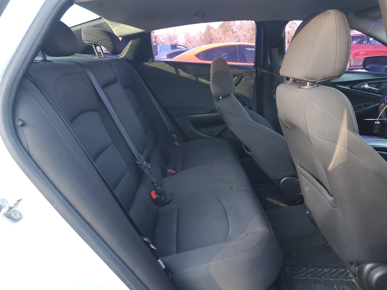 2018 Chevrolet Malibu - Image 10