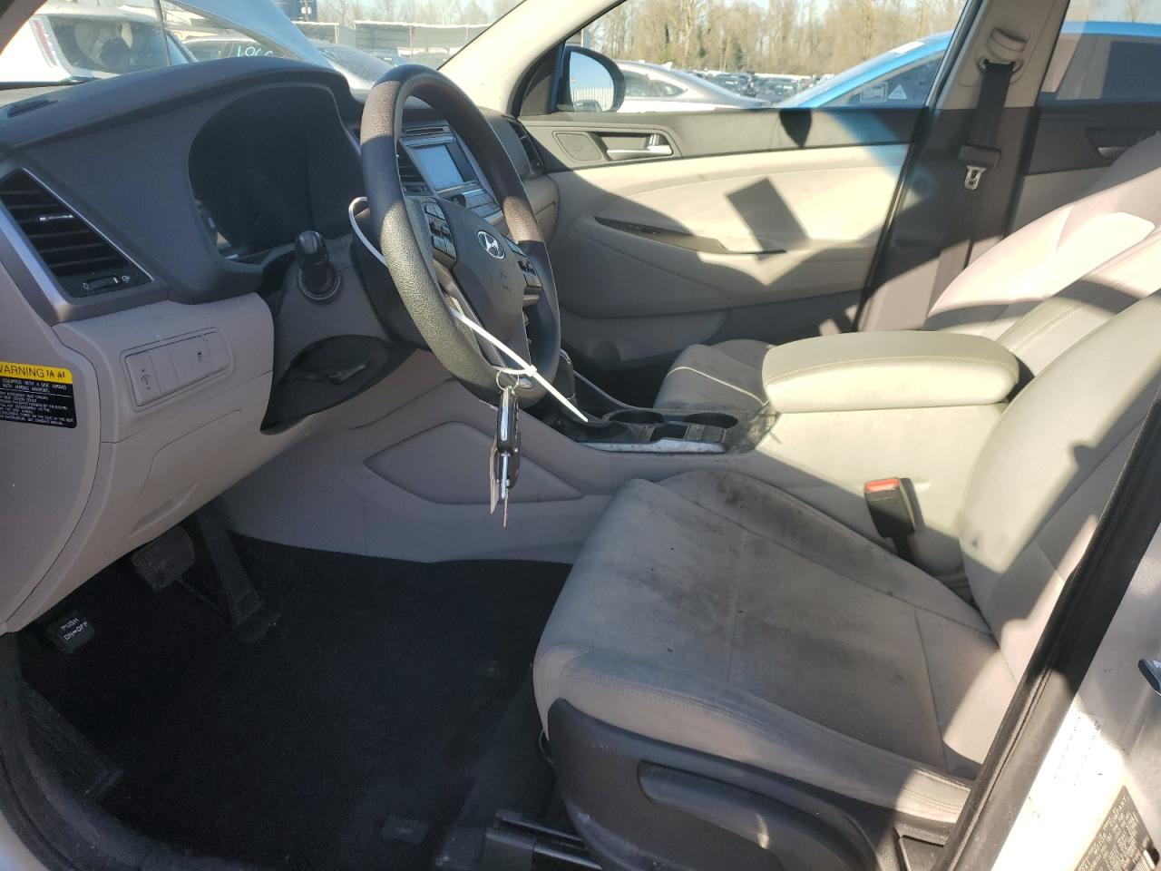 2017 Hyundai Tucson - Image 7