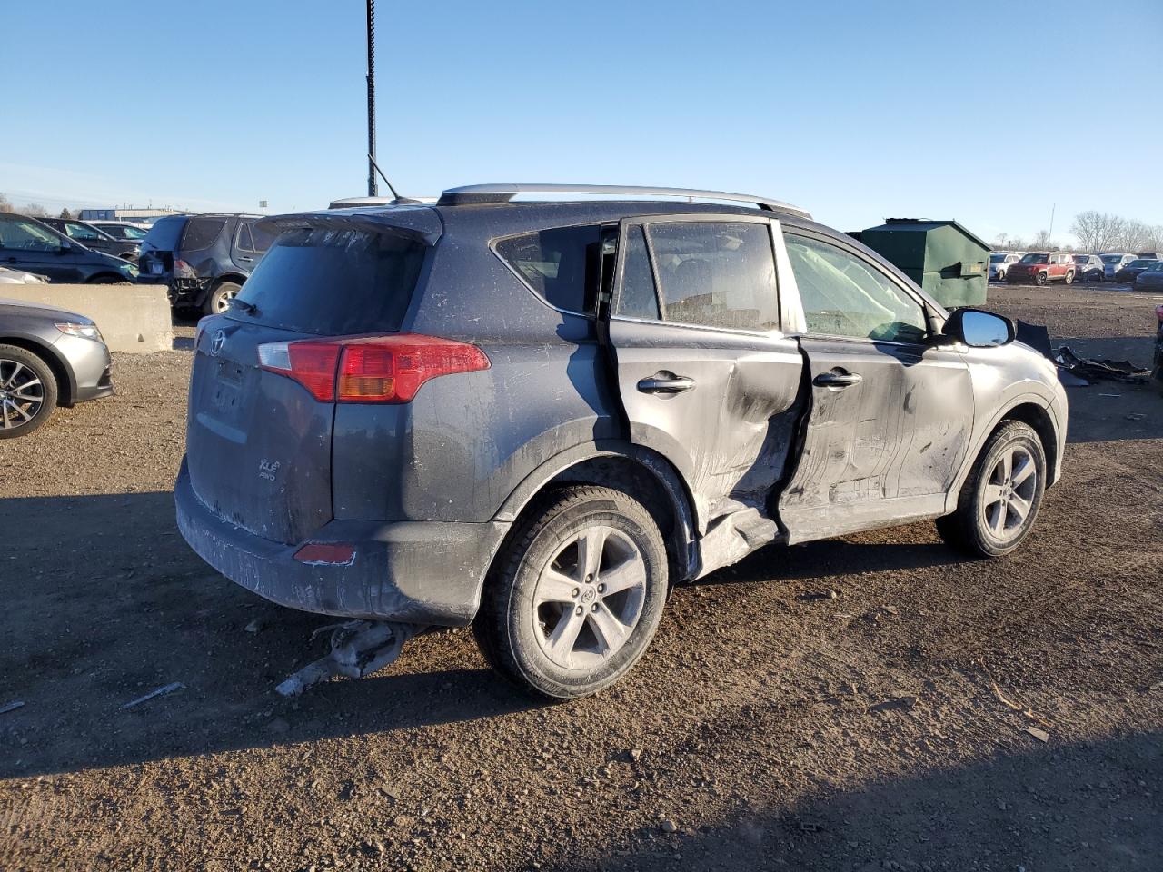 2015 Toyota RAV 4 - Image 3