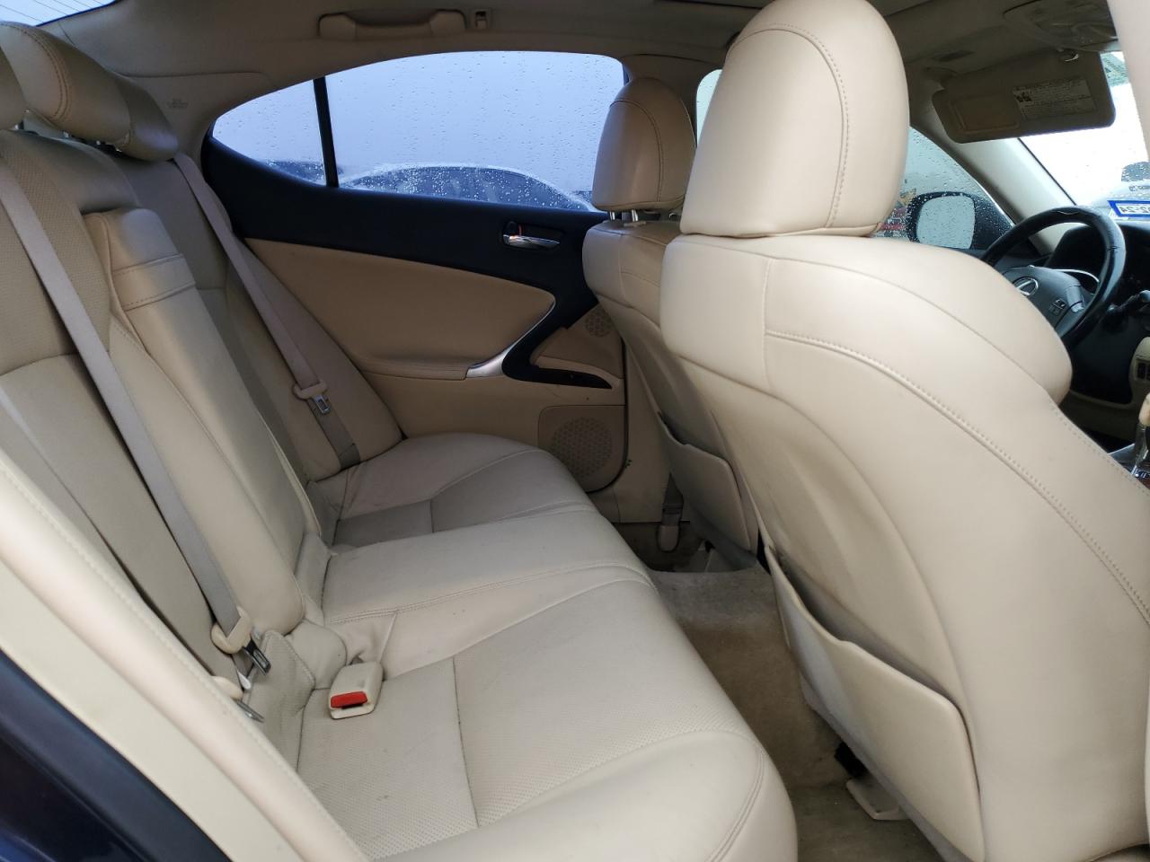 2007 Lexus IS - Image 11