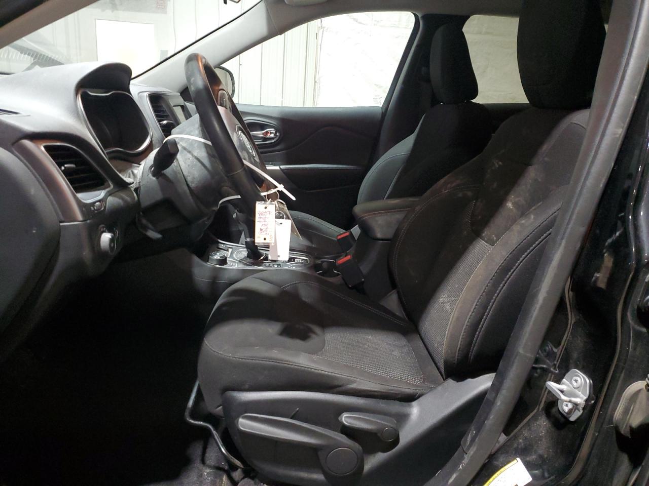 2019 Jeep Grand Cherokee - Image 7