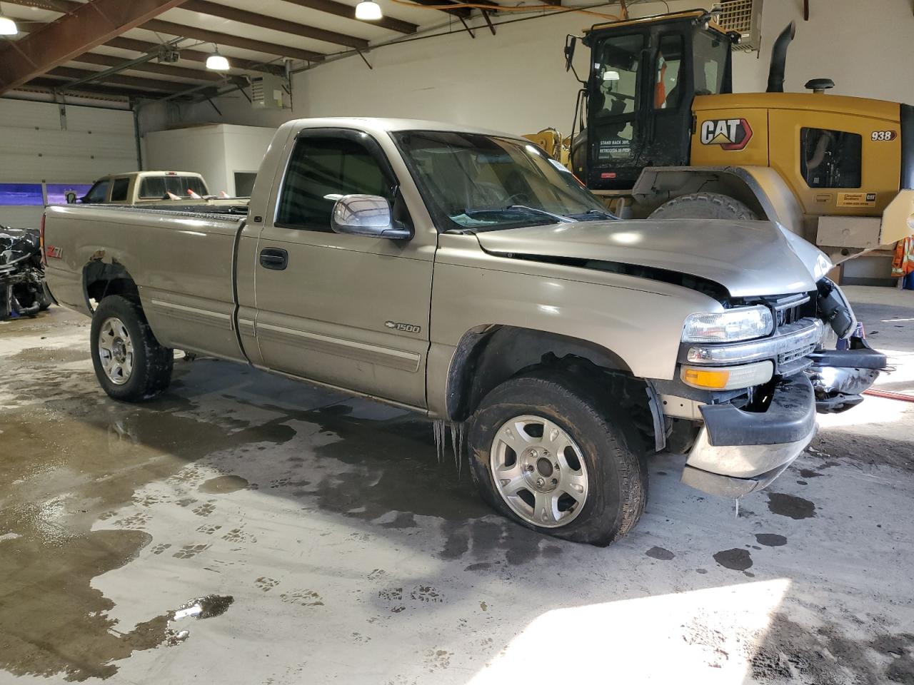 2000 Chevrolet Silverado - Image 4
