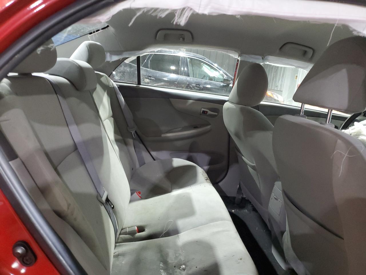 2010 Toyota Corolla - Image 10