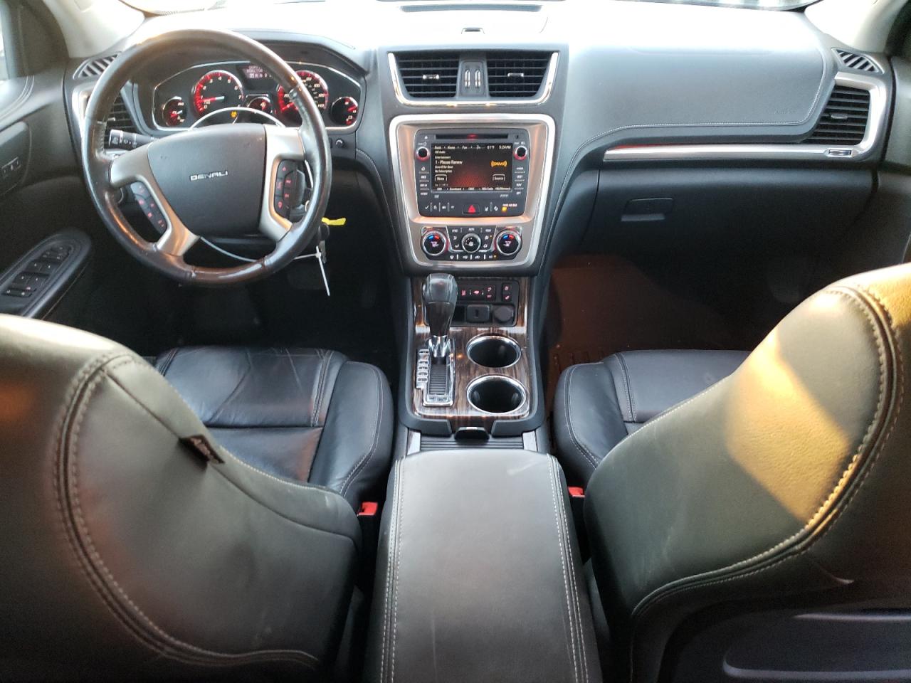 2015 GMC Acadia - Image 8