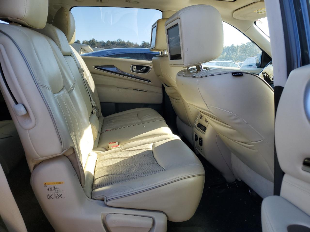 2017 Infiniti QX60 - Image 11