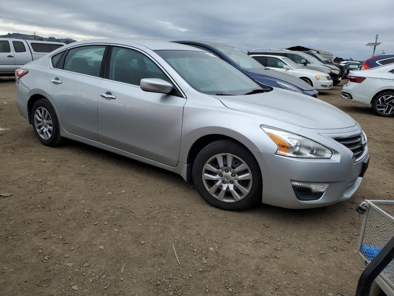 2015 Nissan Altima - Image 4