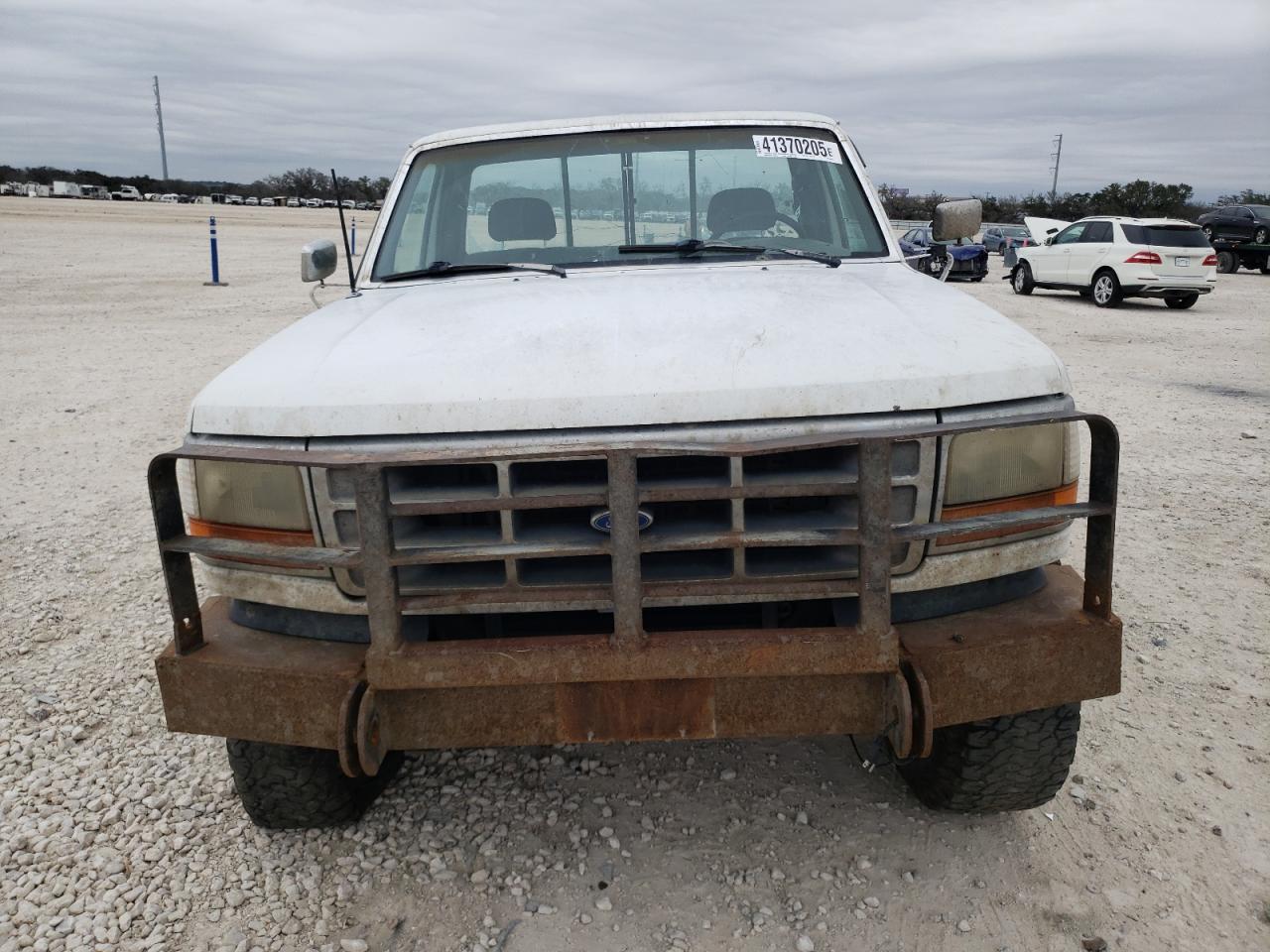 1993 Ford F250 VIN: 2FTHF26G3PCA86733 Lot: 41370205