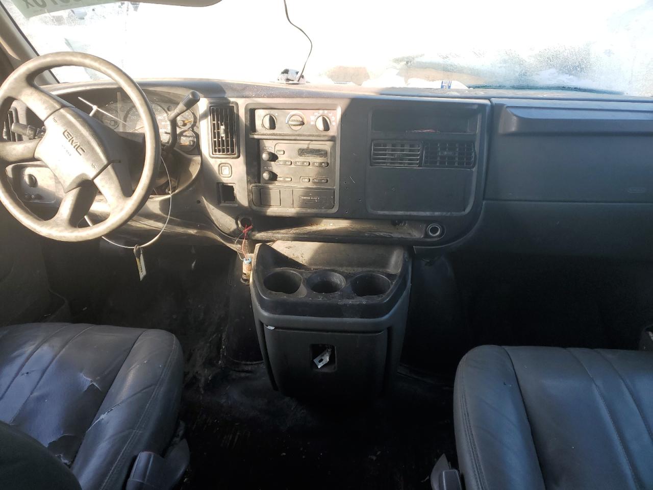 2007 GMC Savana - Image 8