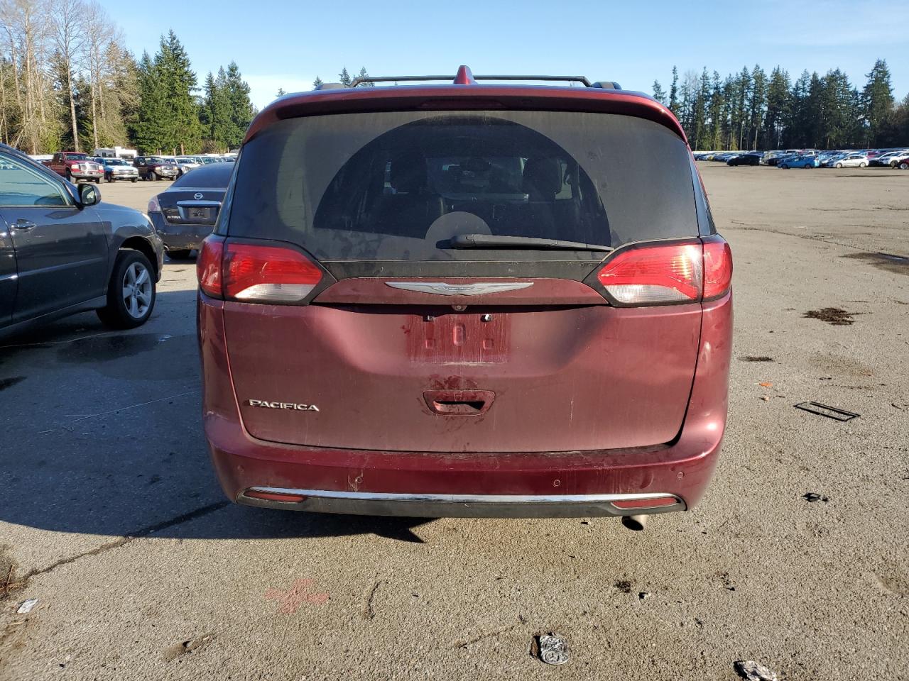 VIN 2C4RC1BG1HR591150 2017 CHRYSLER PACIFICA no.6