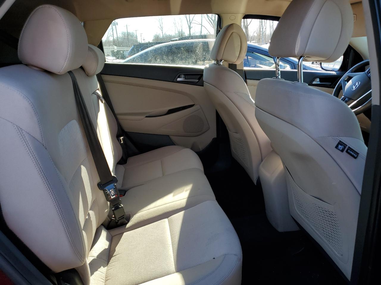 2016 Hyundai Tucson - Image 11